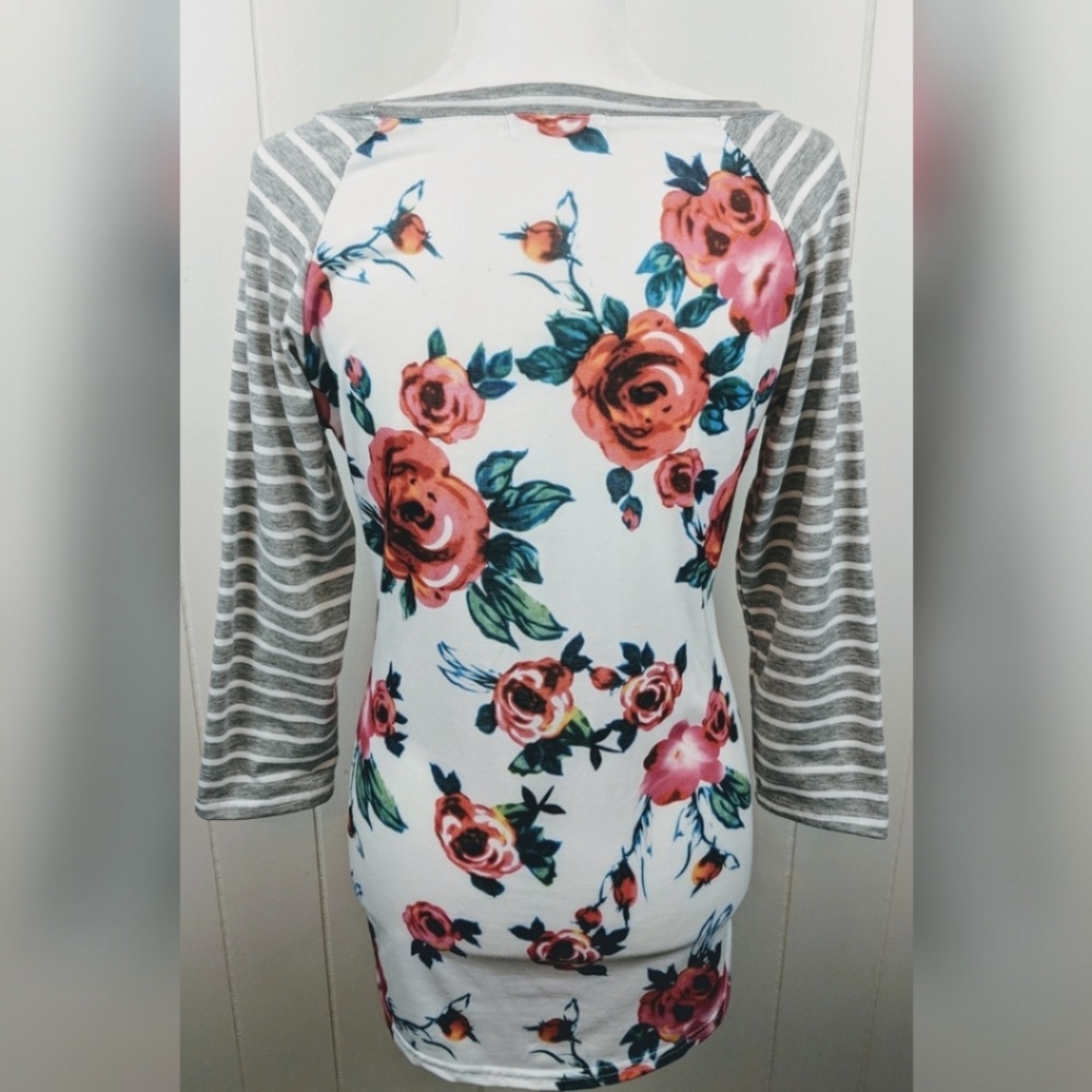 Moking Top Floral Striped Baseball Top, L - Picture 5 of 6